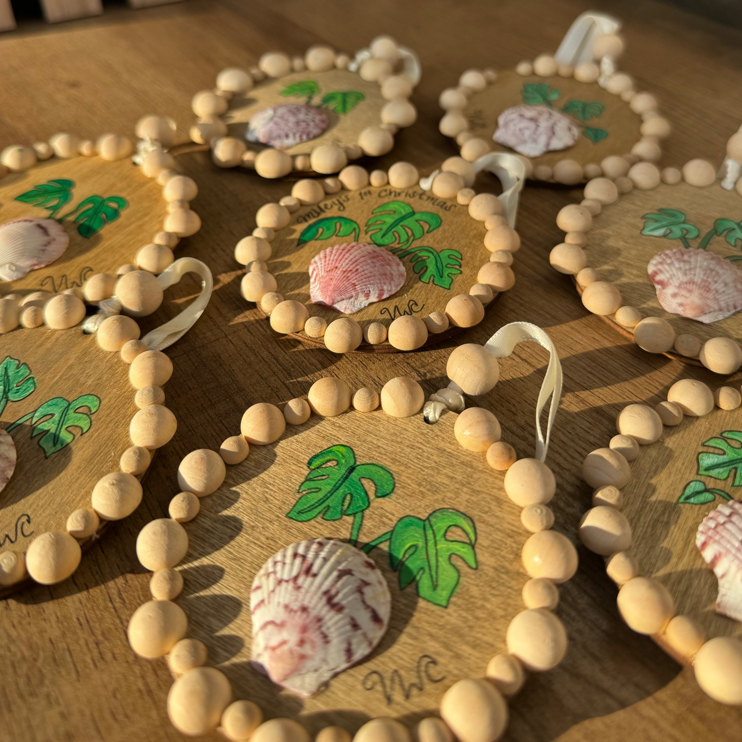 Monstera Seashell Ornament